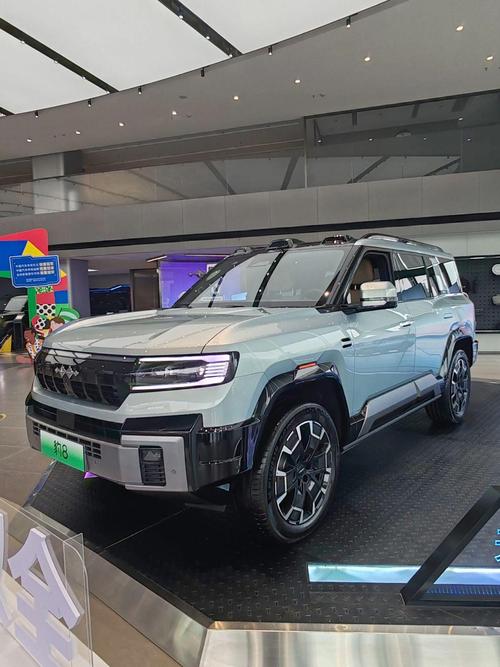 佛山200比亚迪方程豹硬派越野的爆款，英菲尼迪35周年与你共成长